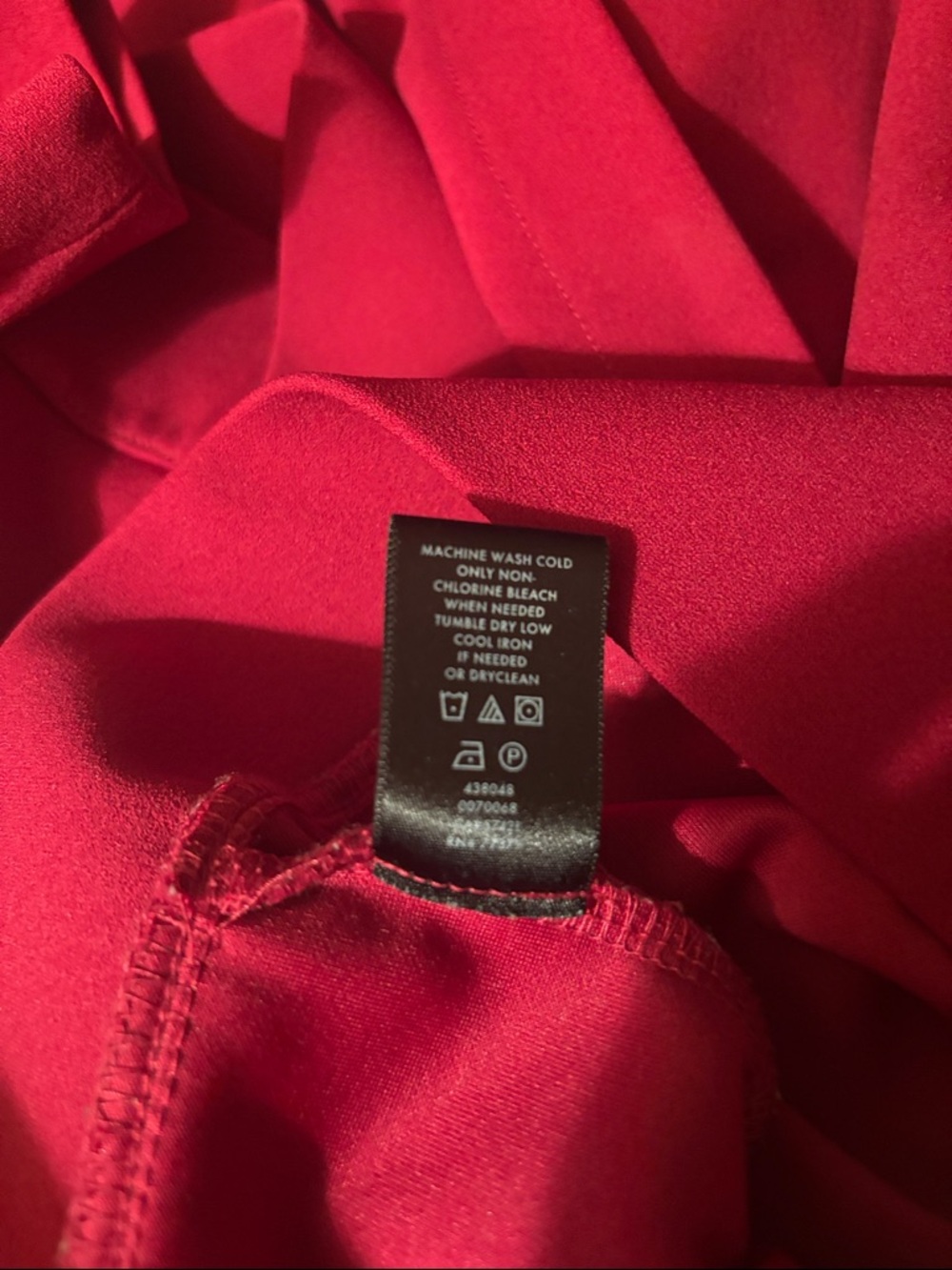 Ann Taylor Raspberry Red Top - Picture 8 of 9